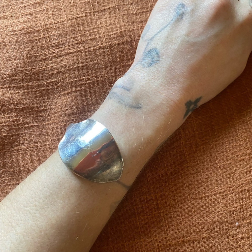 Love cuff